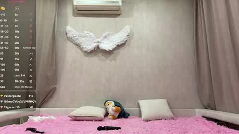 Lisa online show from August 13, 9:40 pm