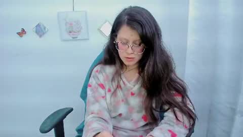 zooeybelair online show from August 14, 7:34 am