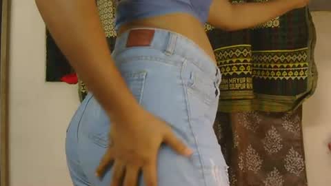 Zoya online show from July 18, 6:42 pm
