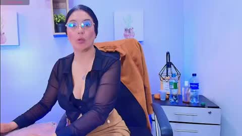 Zuzana21 online show from August 11, 2:30 pm