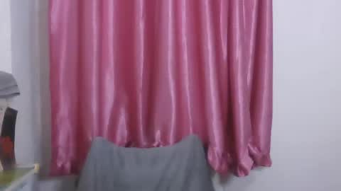 KissmemyLove online show from August 12, 2:08 pm