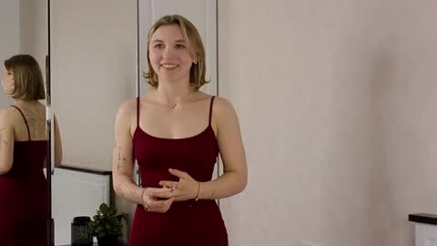 Anya online show from May 15, 1:00 pm