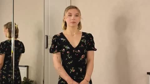 Anya online show from May 16, 6:24 am