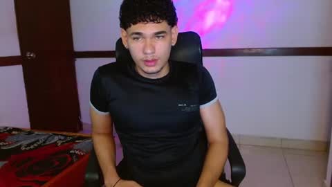 antonio felipe online show from August 12, 8:38 am