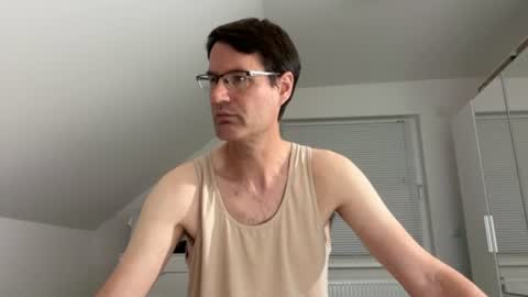 zzz123_cam online show from August 16, 2:43 pm